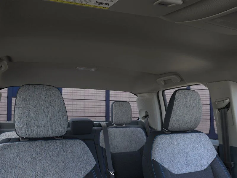New 2026 Oxford White Ford XLT image 13
