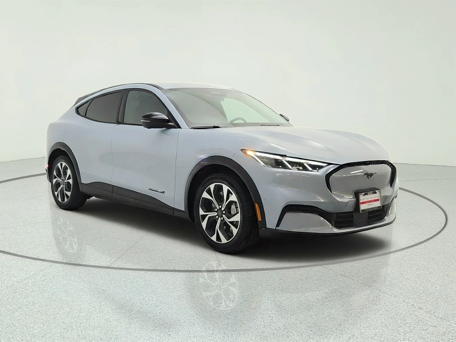 Used 2024 Glacier Gray Metallic TriCoat Ford Select image 3