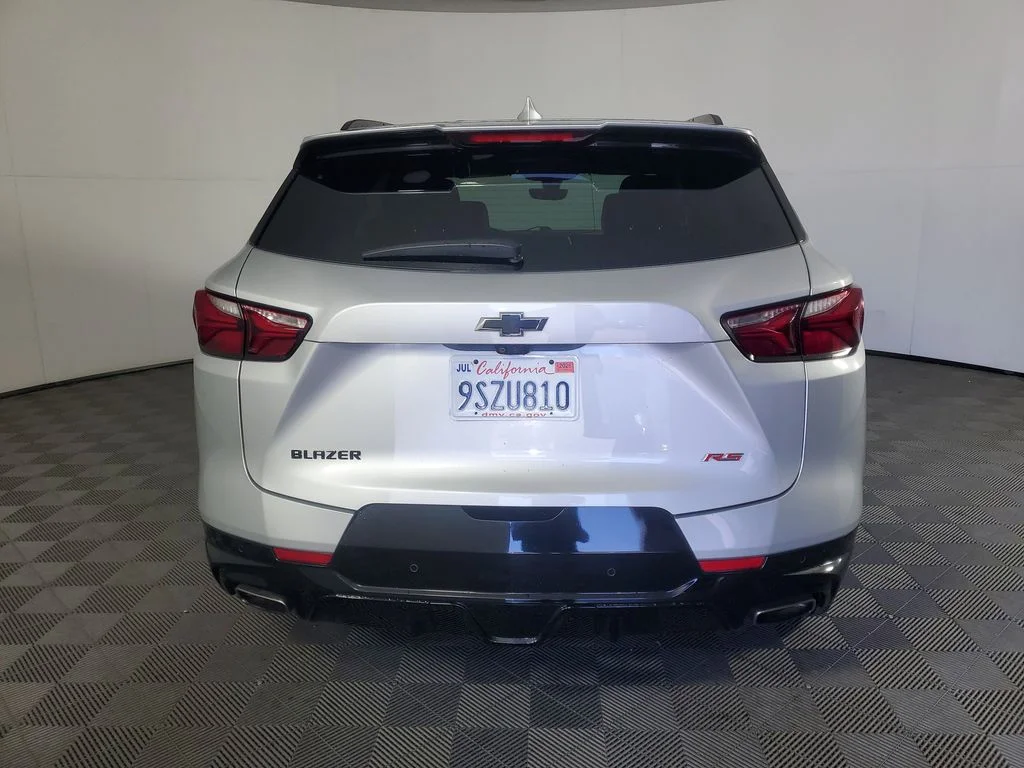 Used 2021 Silver Chevrolet RS image 5