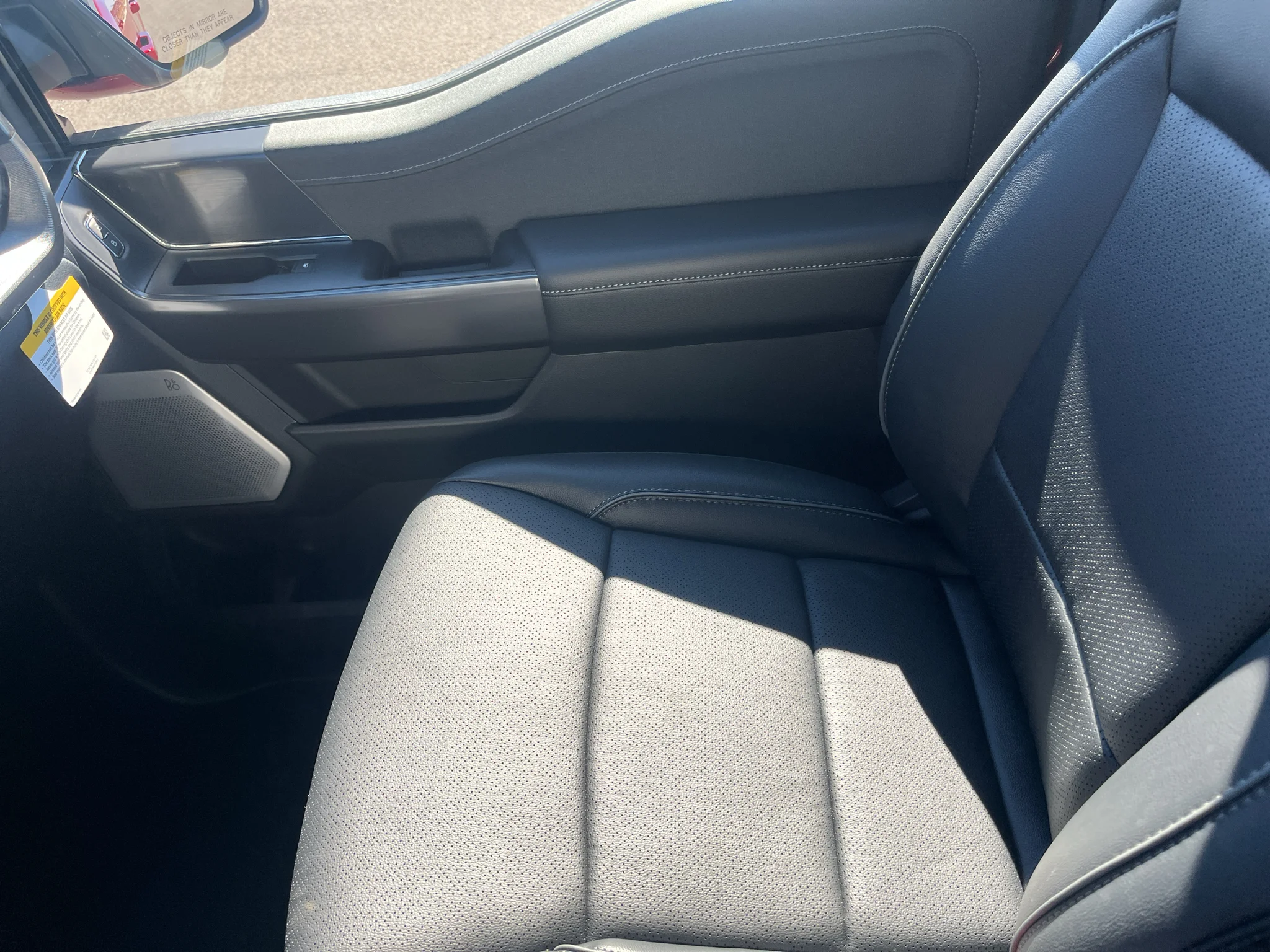 New 2026 Ruby Red Metallic Tinted Clearcoat Ford Lariat® image 23