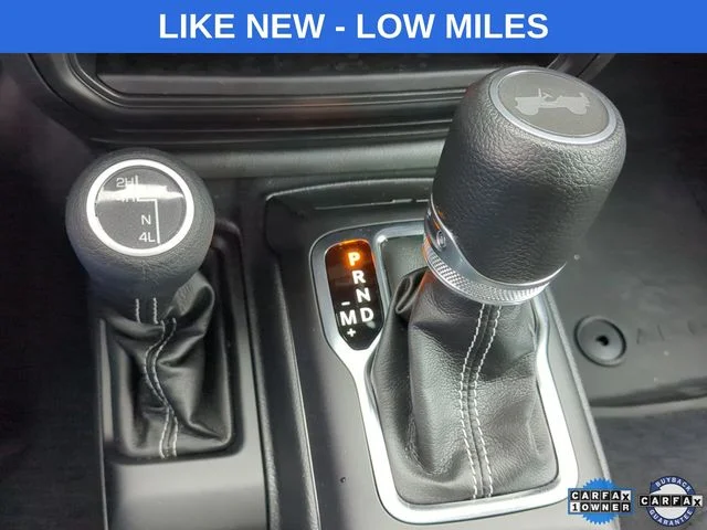 Used 2023 White Jeep Sahara image 4
