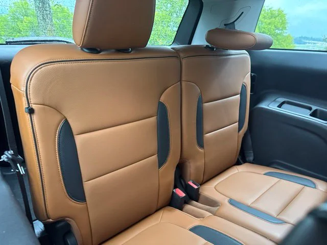 Used 2020 Silver GMC AT4 image 13