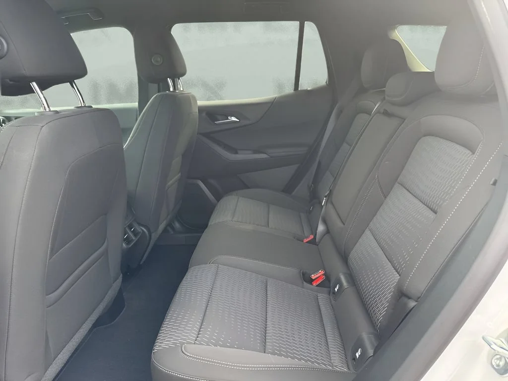 Used 2026 Summit White Chevrolet LT image 12