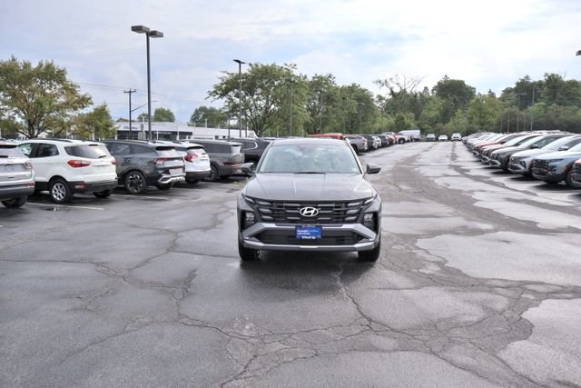 Used 2026 Gray Hyundai SE image 11
