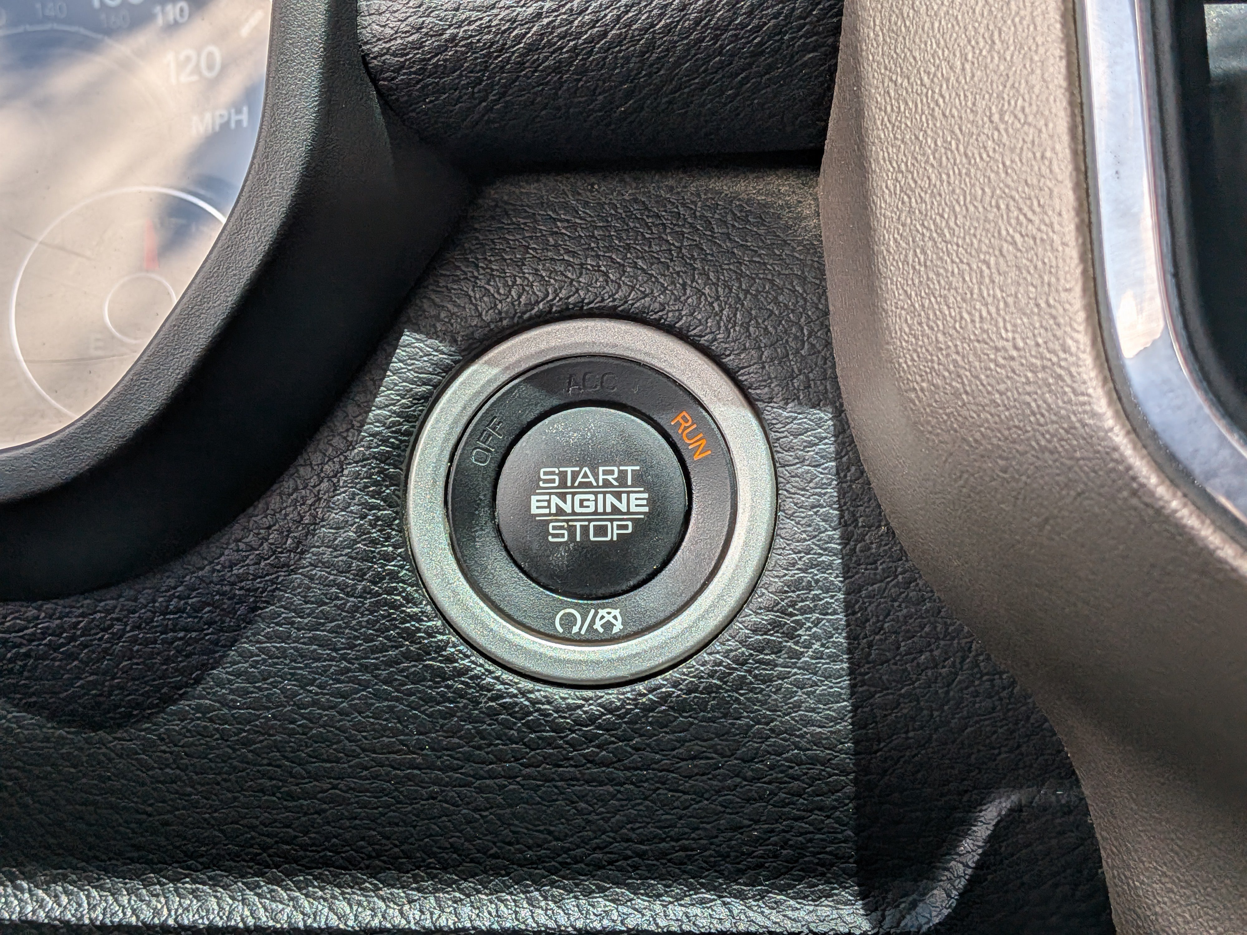 2019 RAM Ram 1500 Pickup Laramie - Photo 28