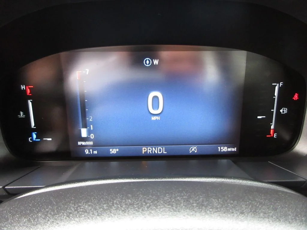 New 2026 Carbonized Gray Metallic Ford XLT image 17