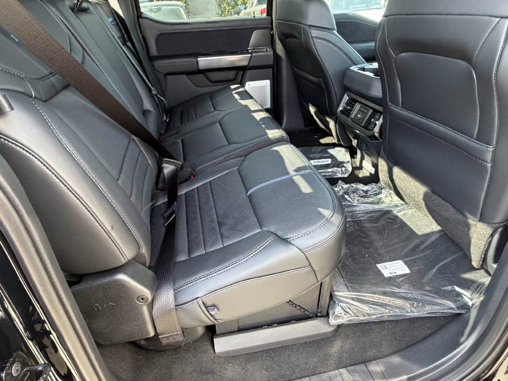 New 2026 Agate Black Metallic Ford F-250® Platinum® image 17
