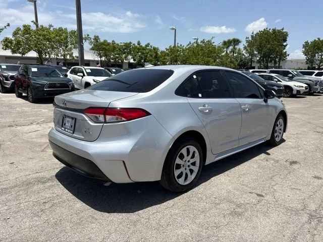 Used 2025 Silver Toyota LE image 3