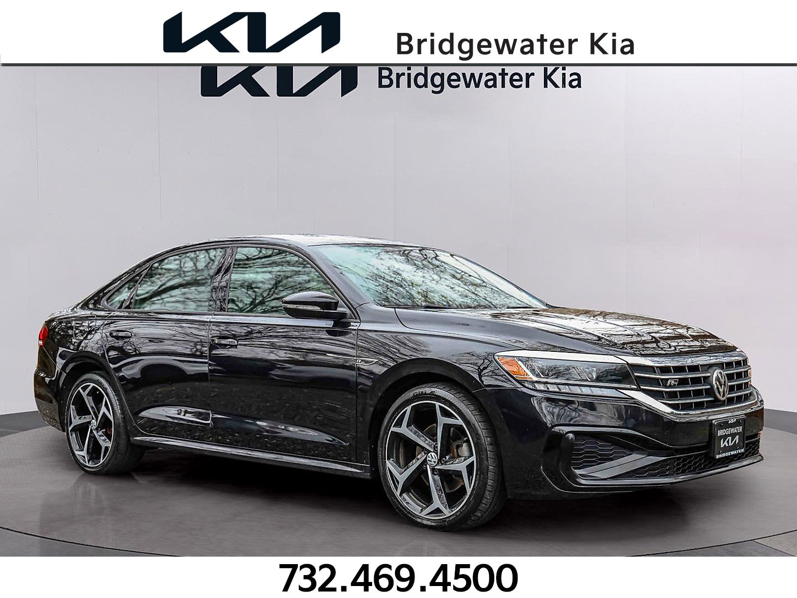 2021 Volkswagen Passat R-Line