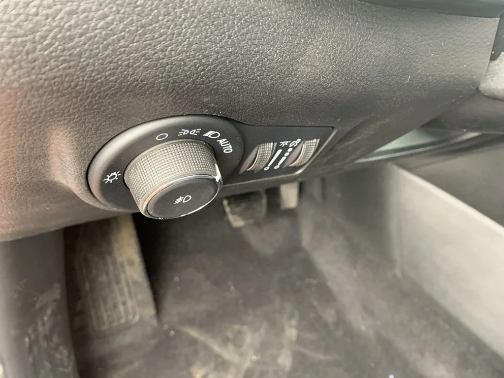 2026 Jeep Compass Altitude - Photo 13