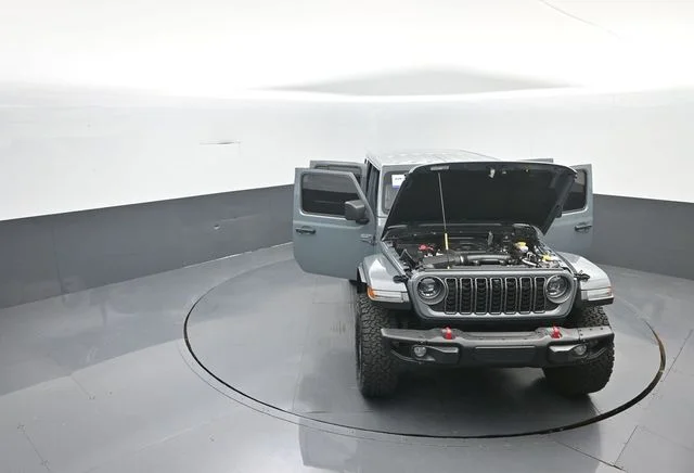 Certified Used 2025 Anvil Clearcoat Jeep Rubicon X image 42