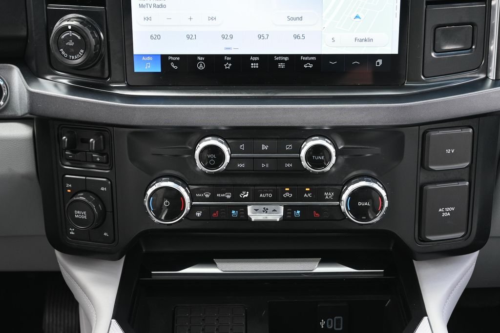 Used 2024 White Metallic Ford Limited image 32