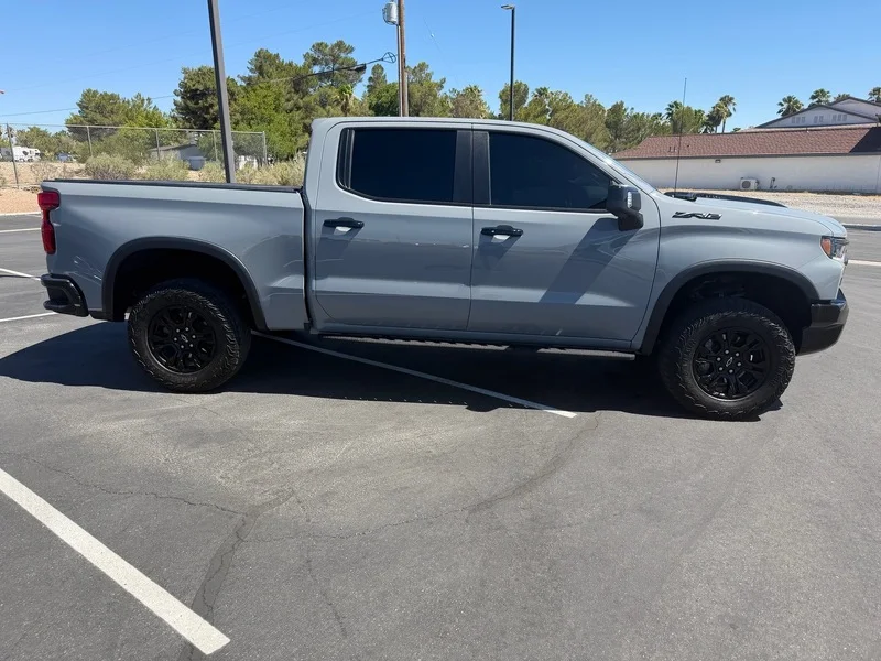 Used 2024 Slate Gray Metallic Chevrolet ZR2 image 2