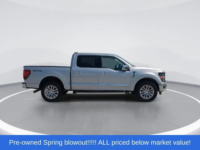 Used 2024 Silver Ford XLT image 9