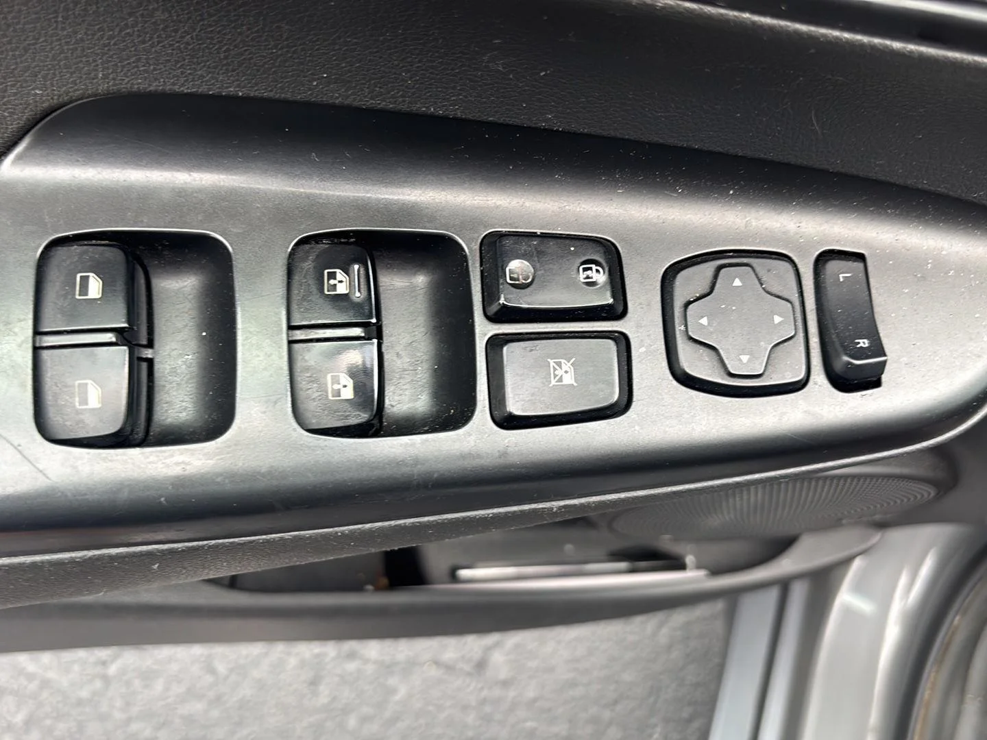 Used 2021 Galactic Gray Hyundai NIGHT image 18