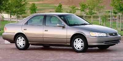 2001 Toyota Camry LE 4AT's photo