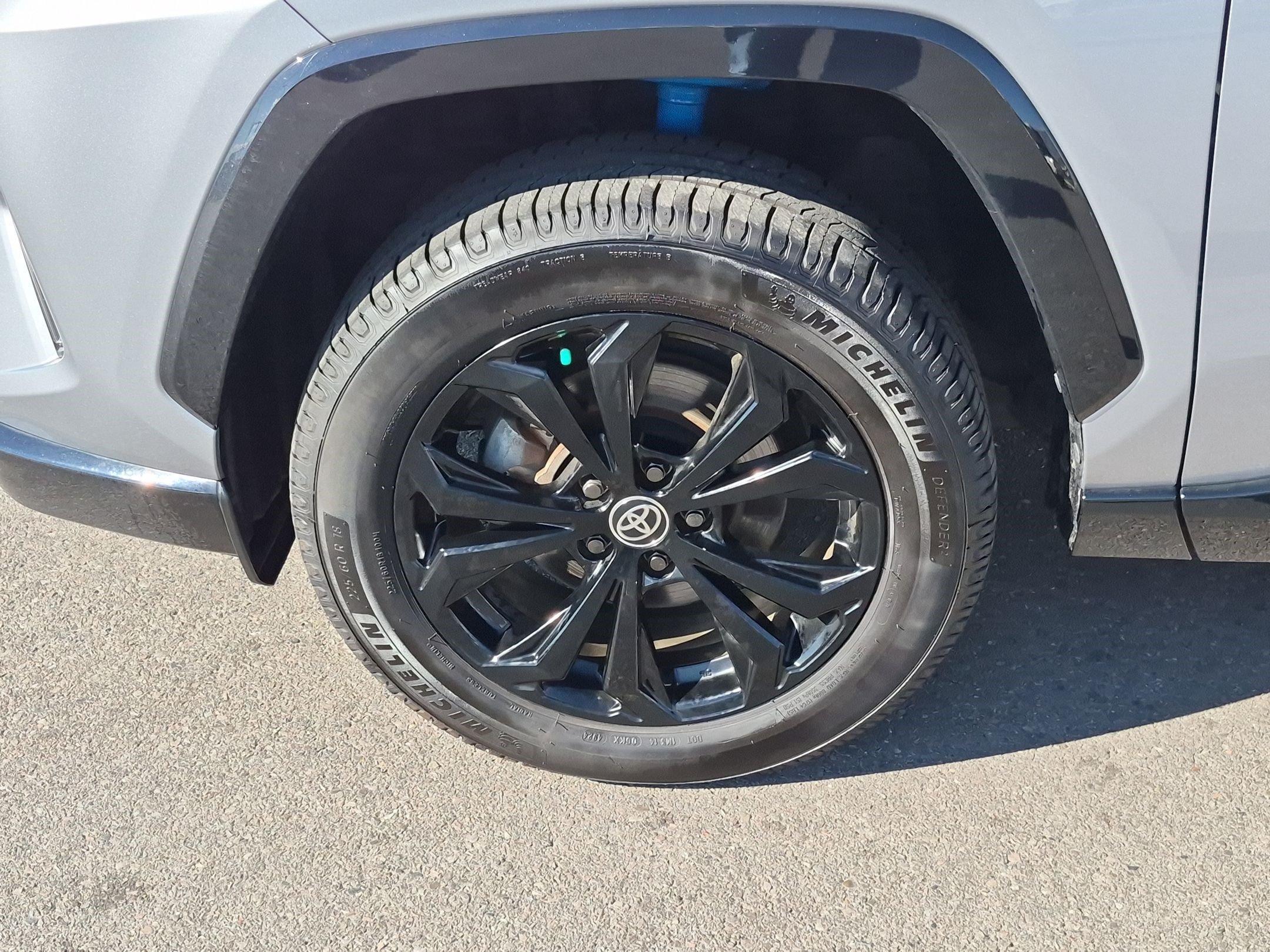 2023 Toyota RAV4 XSE - Photo 12