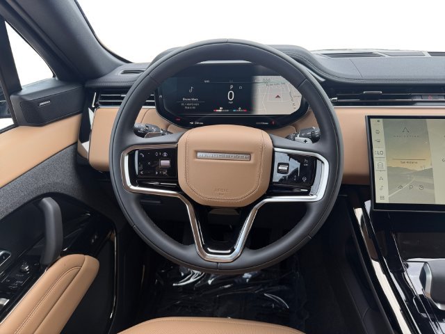 New 2027 Santorini Black Land Rover SE image 13
