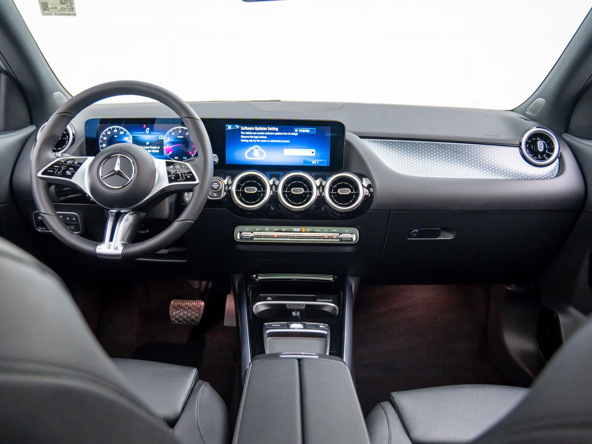 Certified Used 2026 Silver Mercedes-Benz GLA 250 image 9