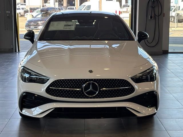 New 2026 MANUFAKTUR Moonlight White Metallic Mercedes-Benz CLE 450 image 25