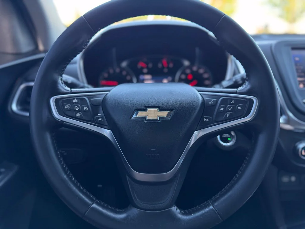 Used 2022 Blue Glow Metallic Chevrolet LT image 17