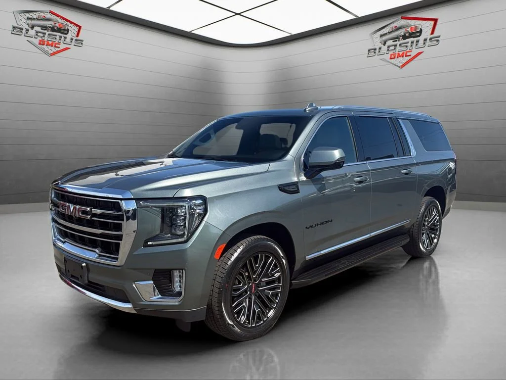2023 GMC Yukon 4WD SLT's photo