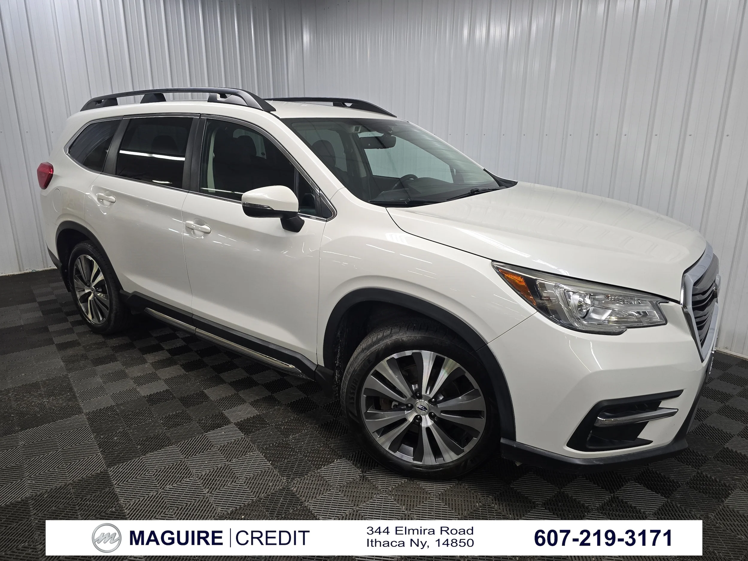 Used 2019 Crystal White Pearl Subaru Limited 7-Passenger image 1