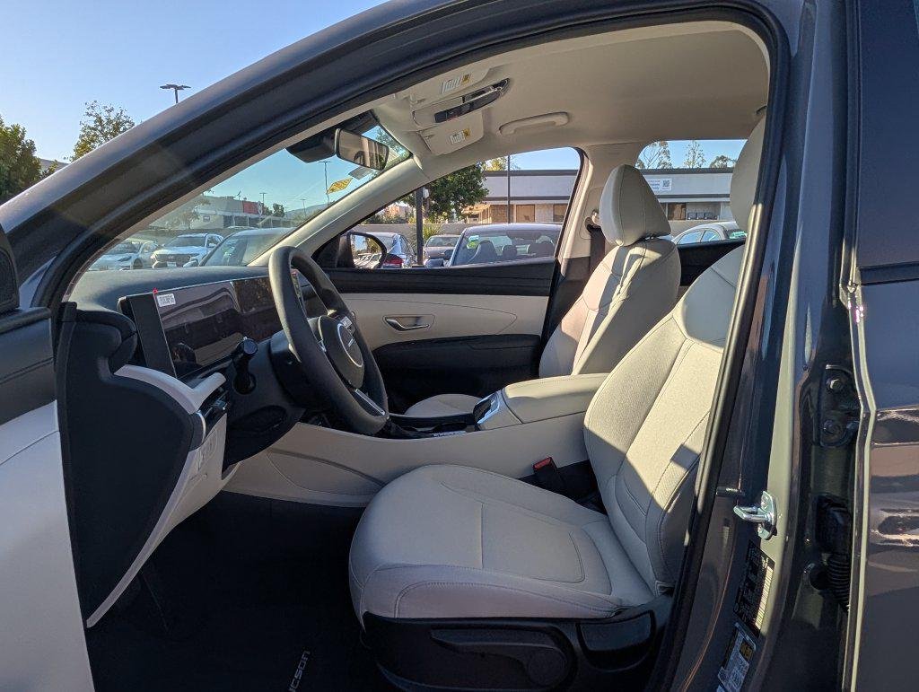 New 2026 Gray Hyundai SE FWD image 11