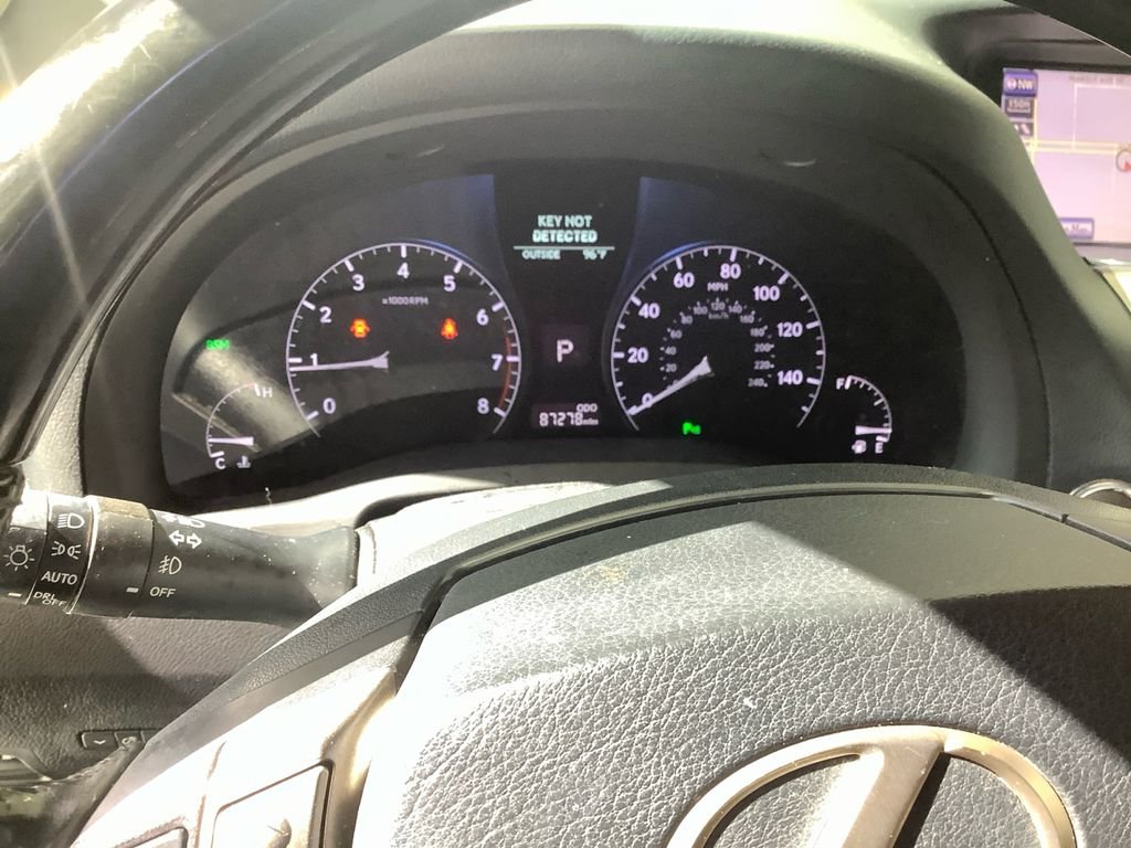 Used 2015 Red Lexus 350 image 10