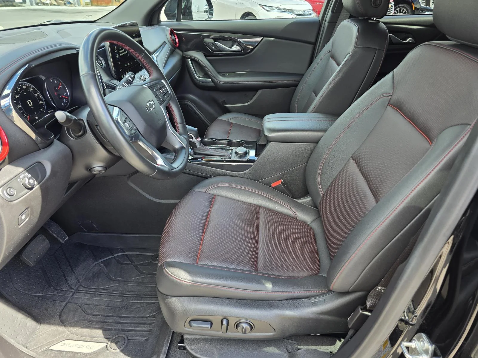 Used 2023 BLACK Chevrolet RS image 9