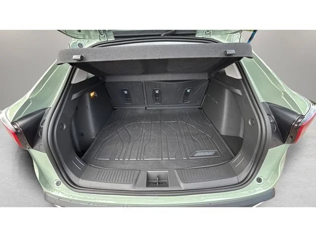 Used 2026 Cacti Green Chevrolet ACTIV image 32