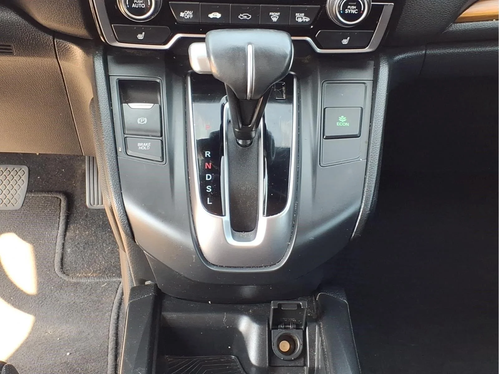 Used 2017 White Diamond Pearl Honda EX-L image 15