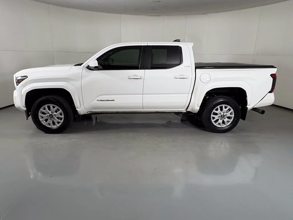 Used 2024 White Toyota SR5 image 5