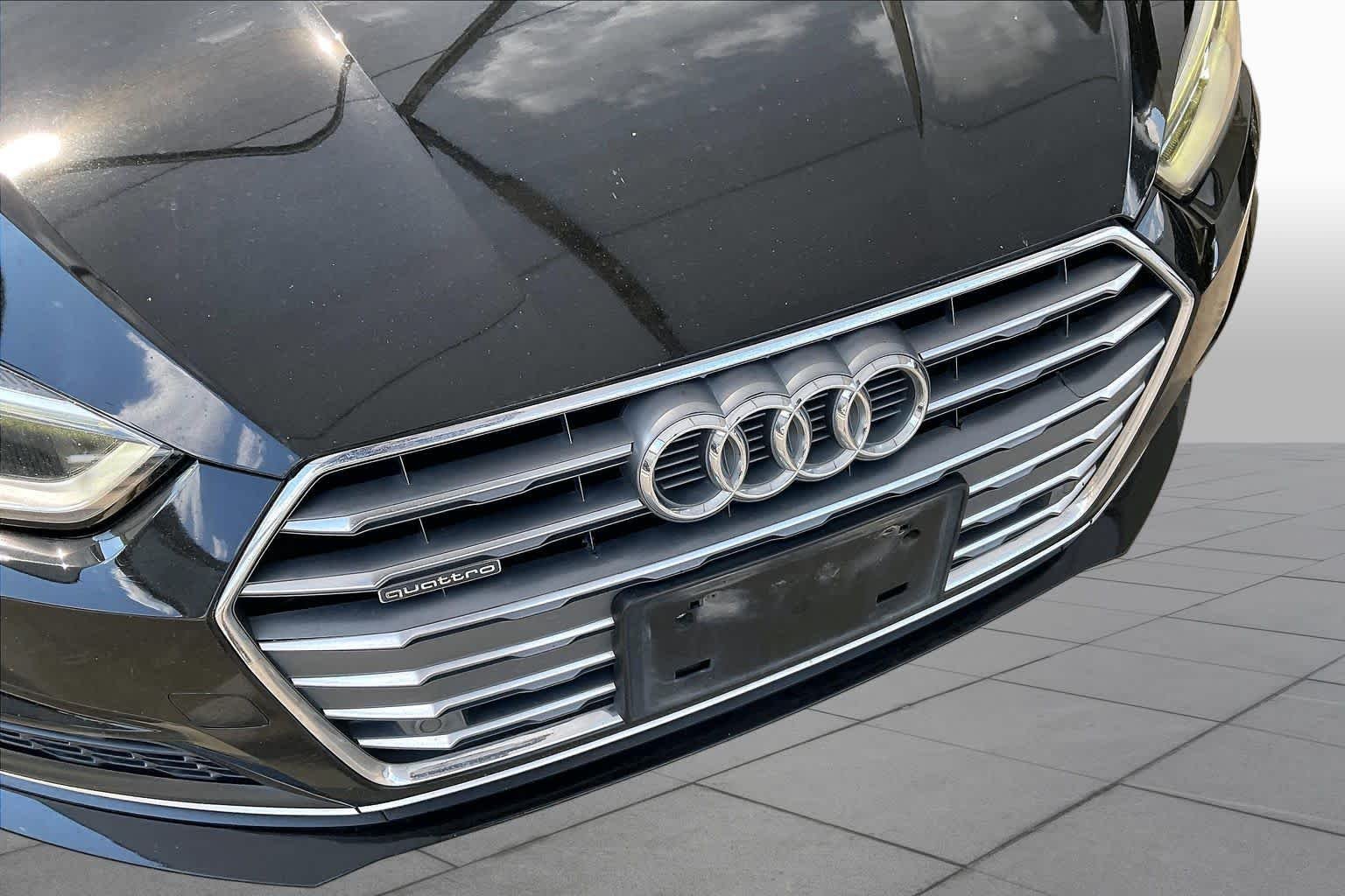 Used 2018 Mythos Black Metallic Audi Premium Plus image 30