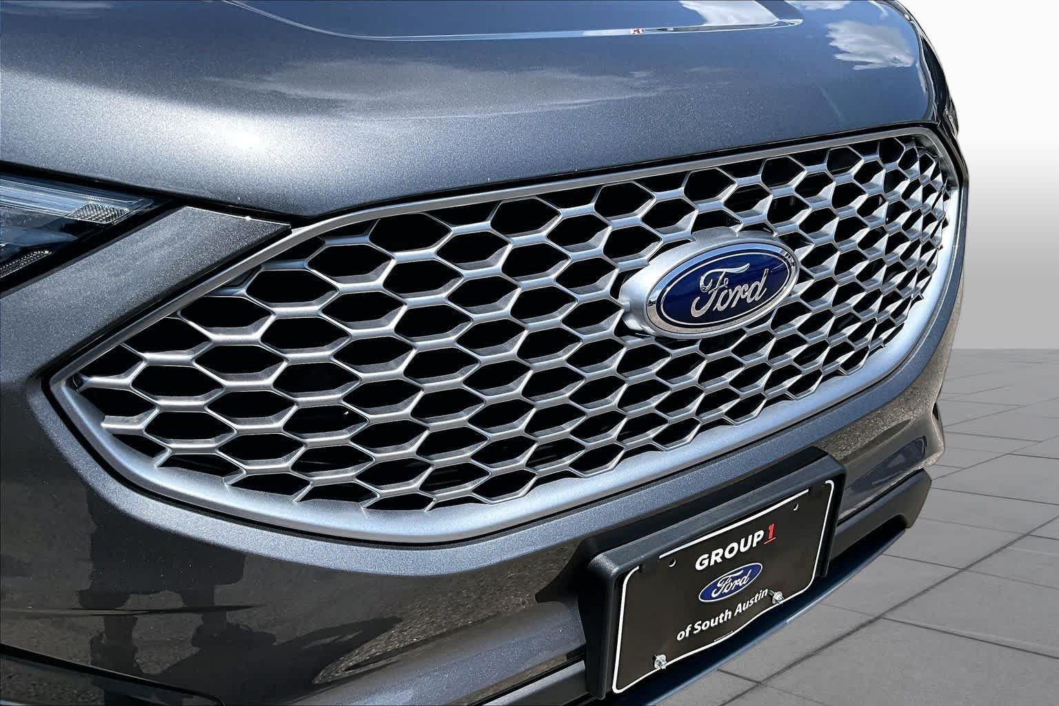 Used 2024 Carbonized Gray Ford SEL image 30