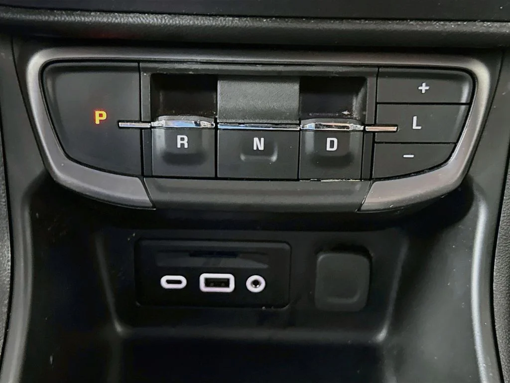 Used 2023 Silver GMC AT4 image 16