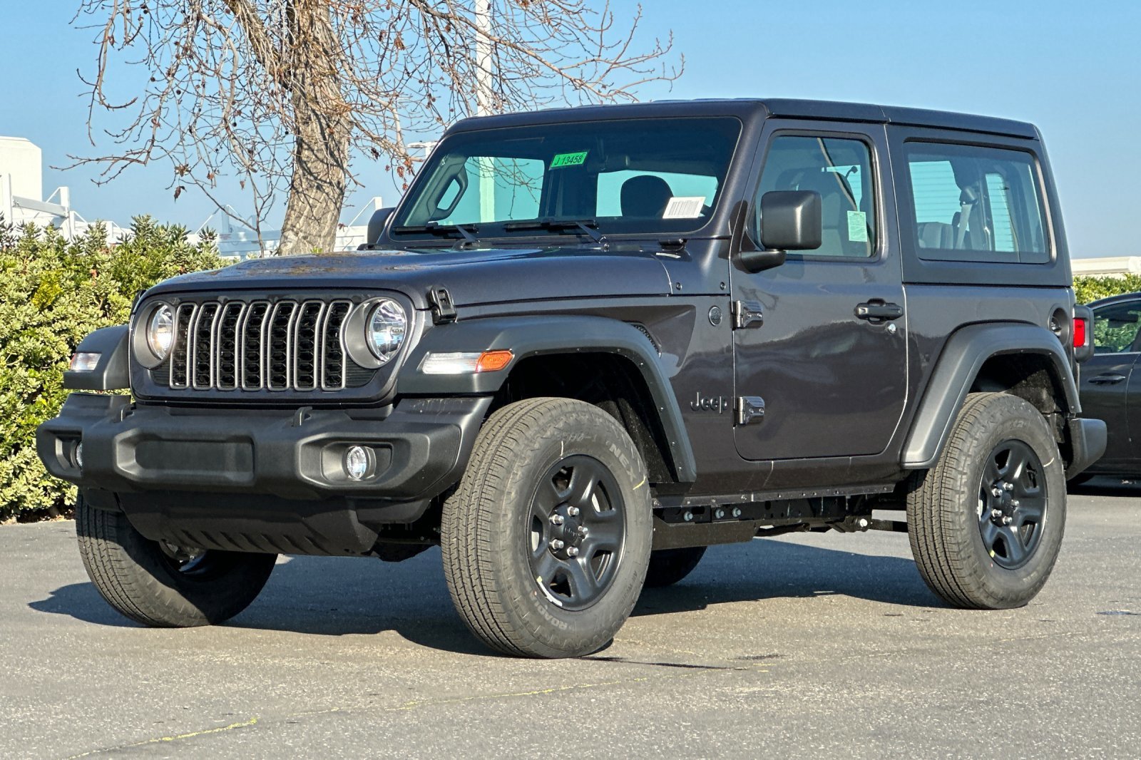 New 2026 Granite Crystal Metallic Clearcoat Jeep Sport image 8