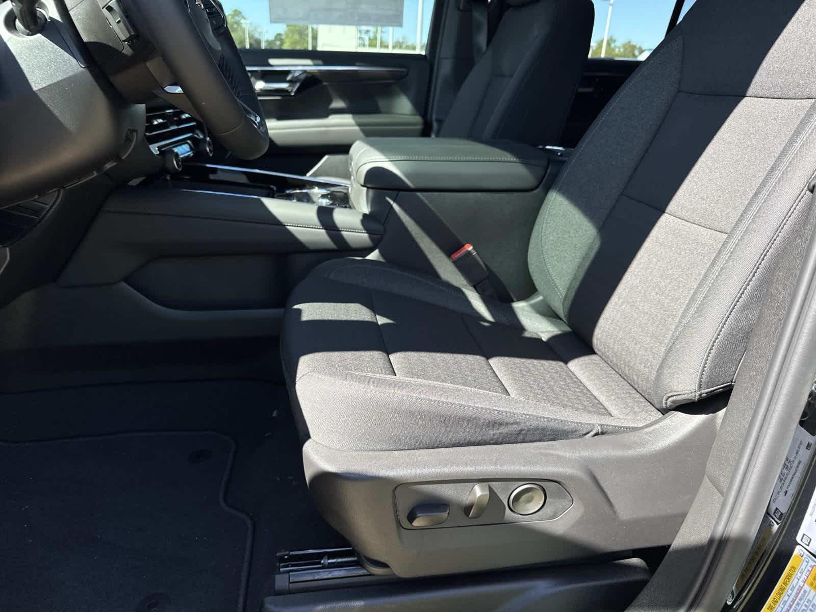 2026 Chevrolet Tahoe LS - Photo 12