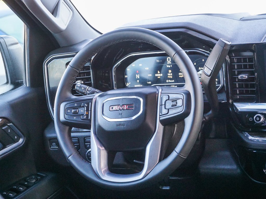 Used 2023 Black GMC Elevation image 17