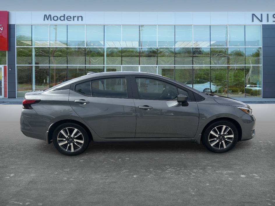 Certified Used 2025 Gun Metallic Nissan SV image 5