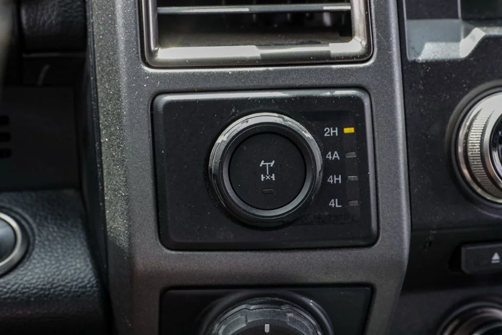 Used 2018 Gray Ford Raptor image 35