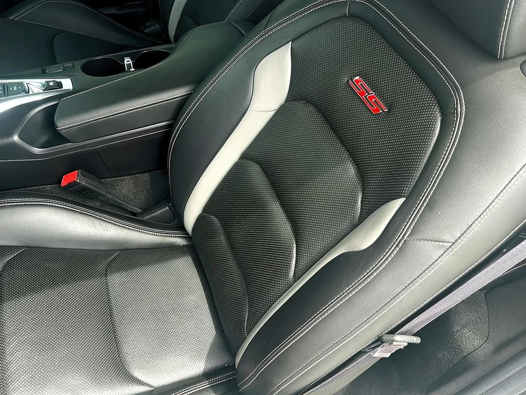 Used 2016 Mosaic Black Metallic Chevrolet 2SS image 21