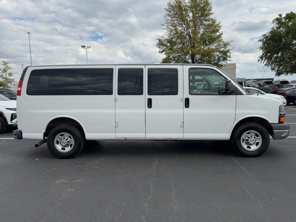 Used 2014 Chevrolet Express Passenger LS with VIN 1GAZG1FG6E1102684 for sale in St. Peters, MO