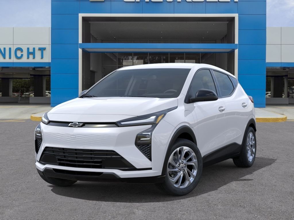 2027 Chevrolet Bolt LT - Photo 6