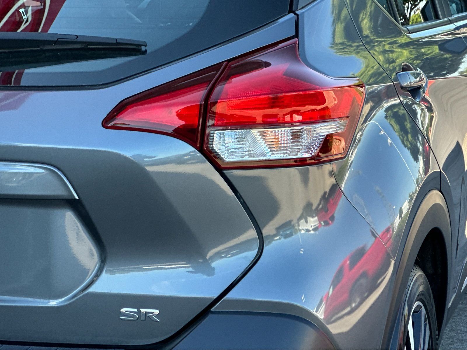 Used 2019 Gun Metallic Nissan SR image 24