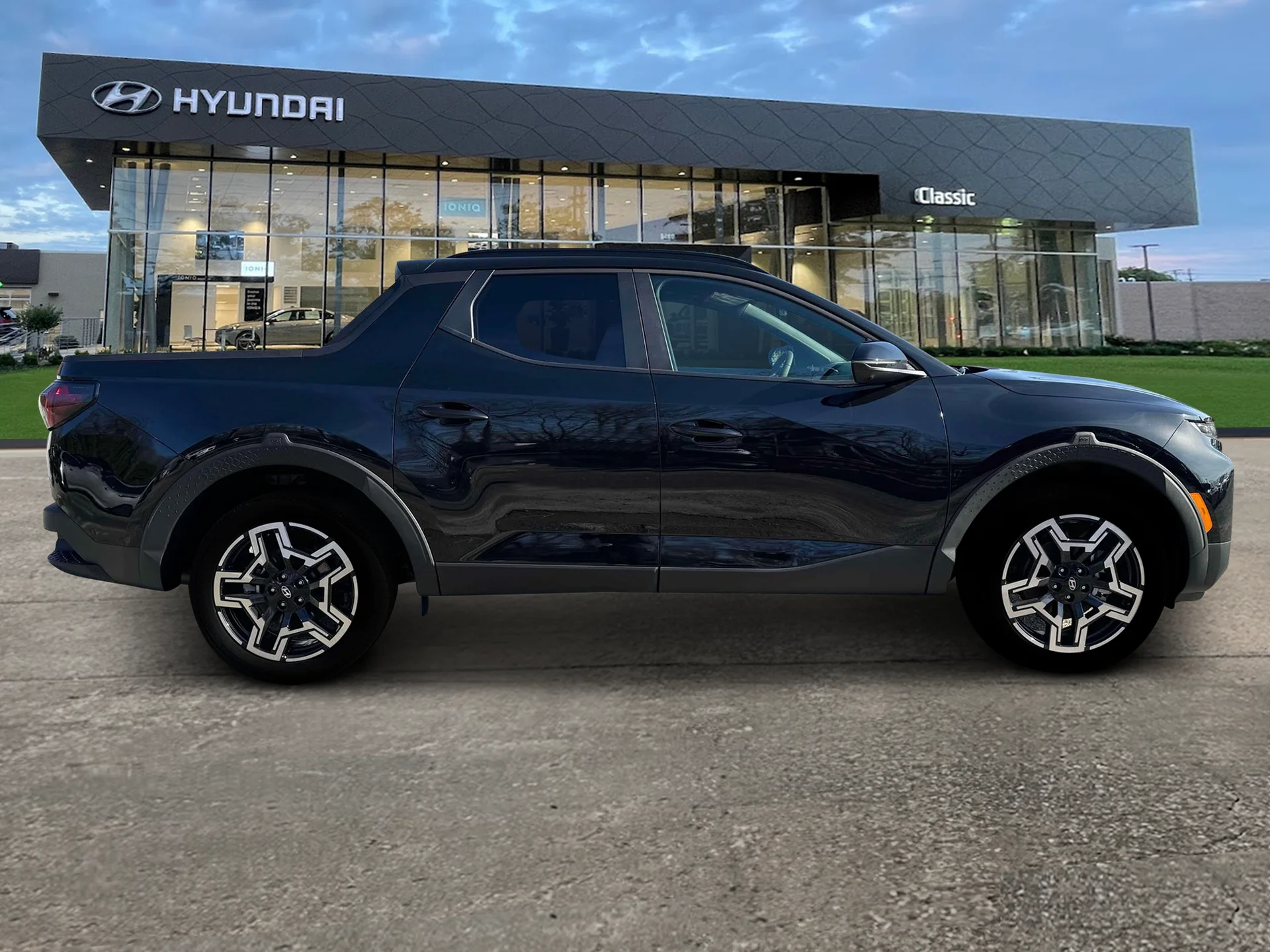 2025 Hyundai Santa Cruz Limited - Photo 9