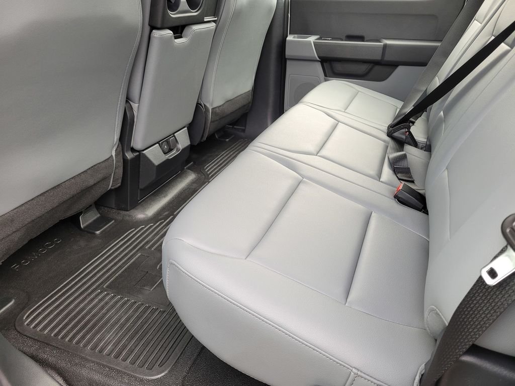 New 2026 Oxford White Ford F-250® XL image 6