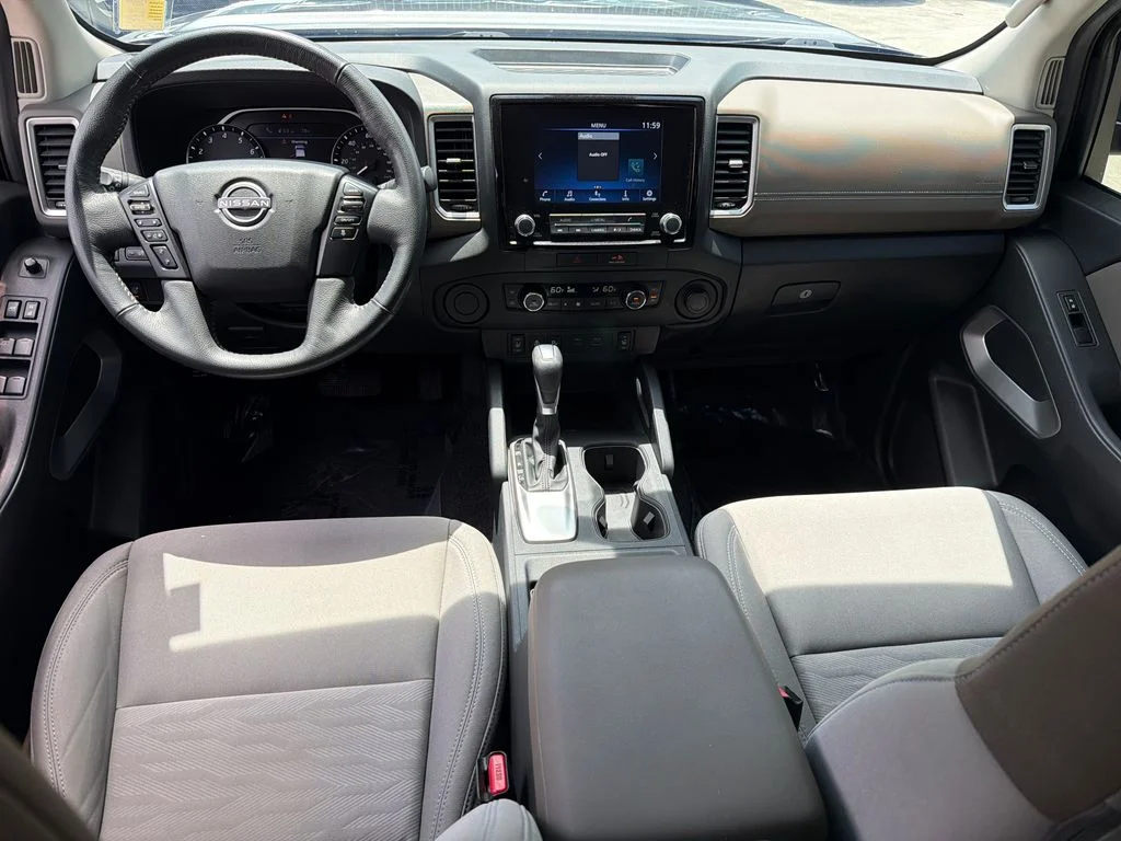 2022 Nissan Frontier SV - Photo 14