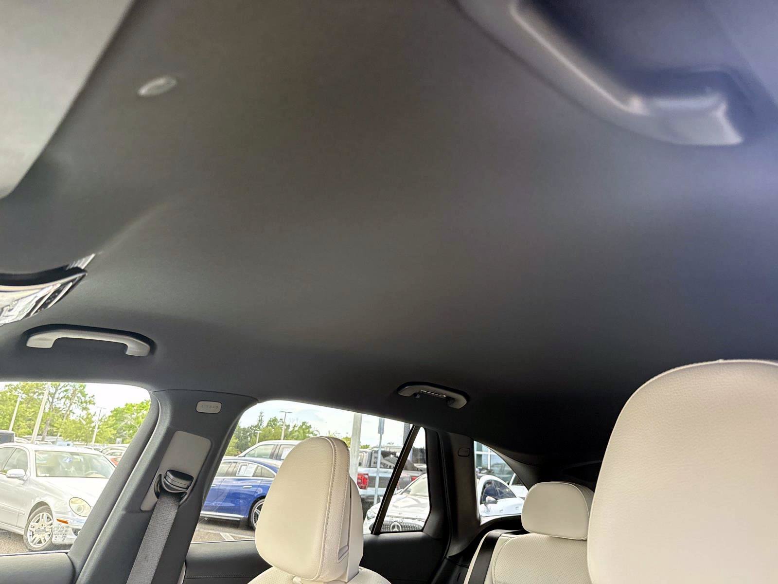 New 2026 Polar White Mercedes-Benz 300 SUV image 23