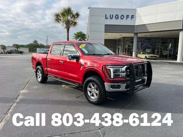 Used 2025 Rapid Red Metallic Tinted Clearcoat Ford Lariat image 1